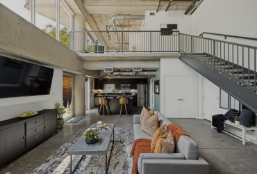 1001 Belleview Street, Unit 101 Dallas – Dallas Loft with City Views